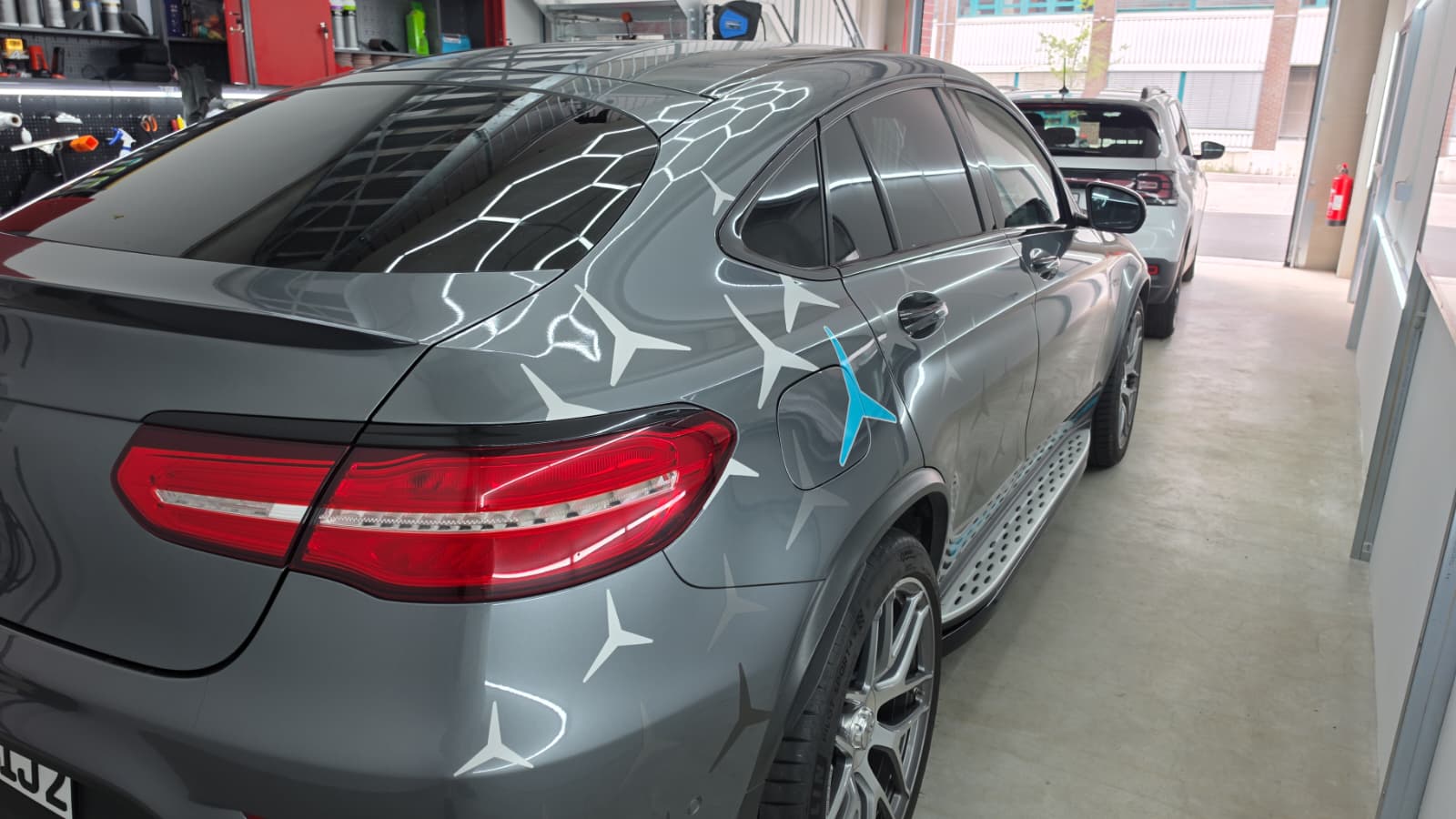 Mercedes-AMG GLC Coupé – Heckpartie mit Hochglanz-Finish